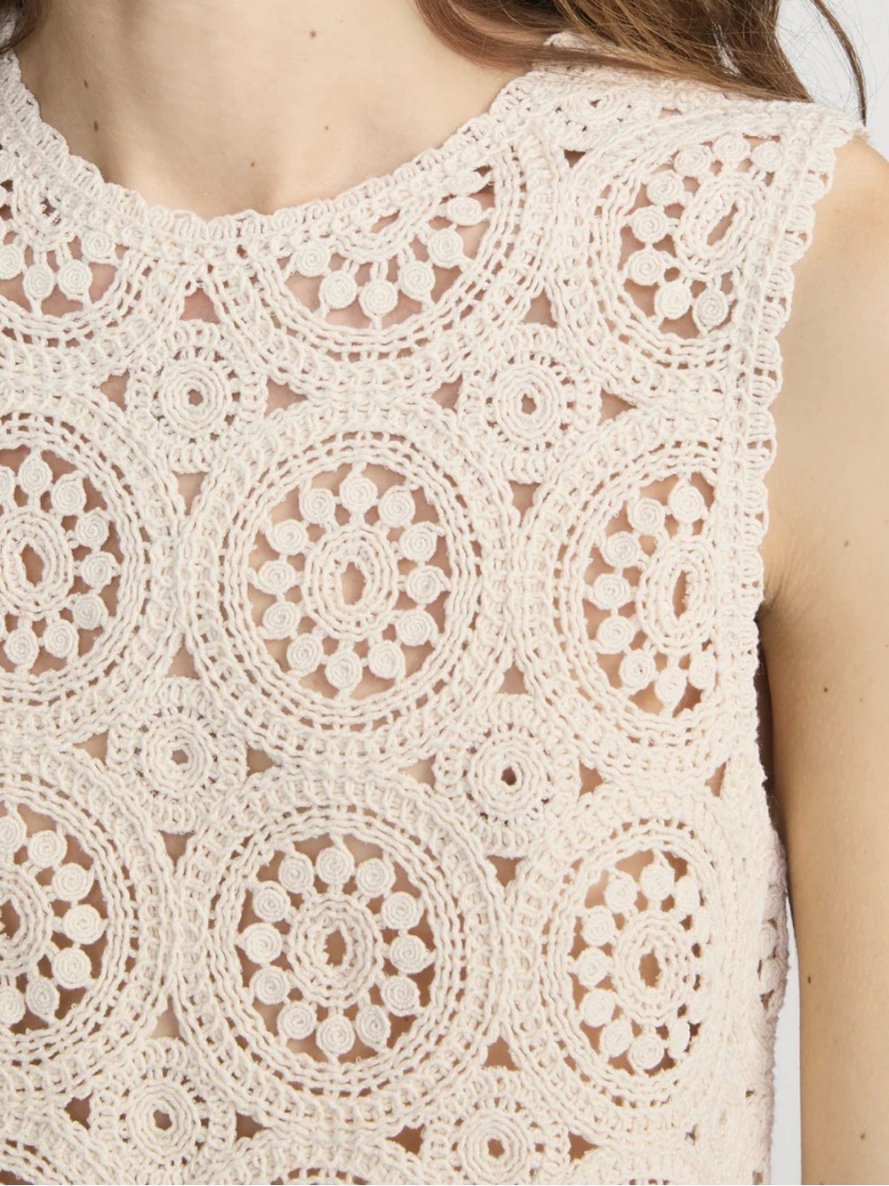 Frame The Crochet Tank Top in Cream - Picture 2 of 8